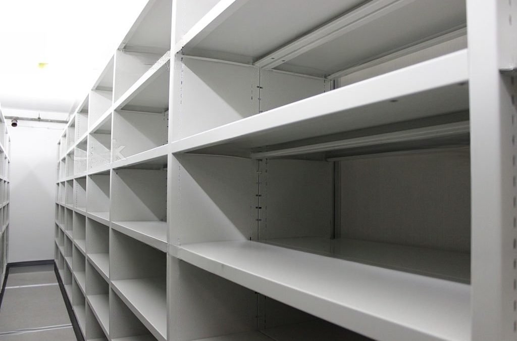 Beyond the Basics: Innovating Storage with Metal Shelves