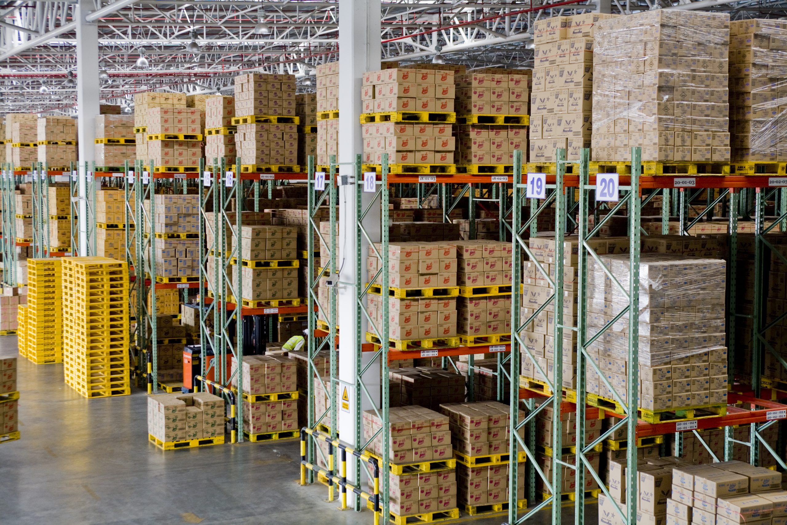 retail commercial storage metal shelves for sale