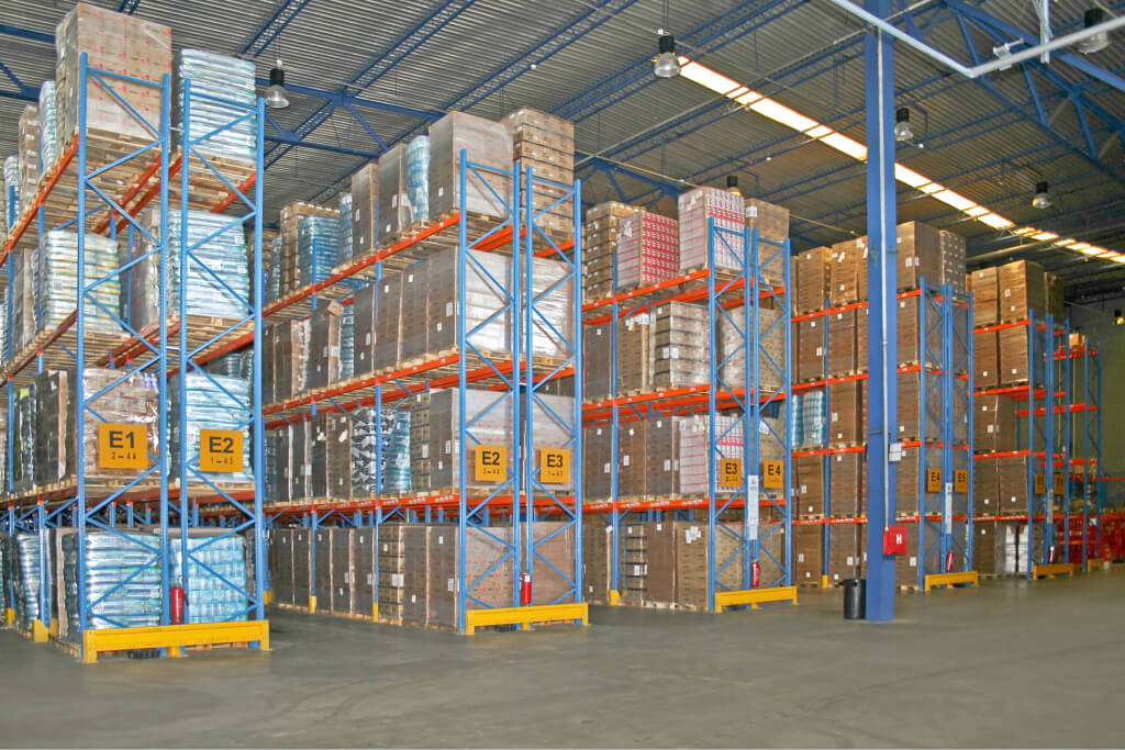 New Jersey industrial warehouse pallet racks